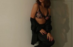 【EV女孩】當媽還是正！資深御姐舉手投足盡顯風騷　魅惑電眼極度勾引擋不住～