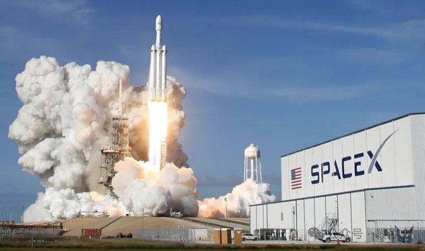SpaceX 股价六连跌!SpaceX市值较峰值已蒸发超万亿美元